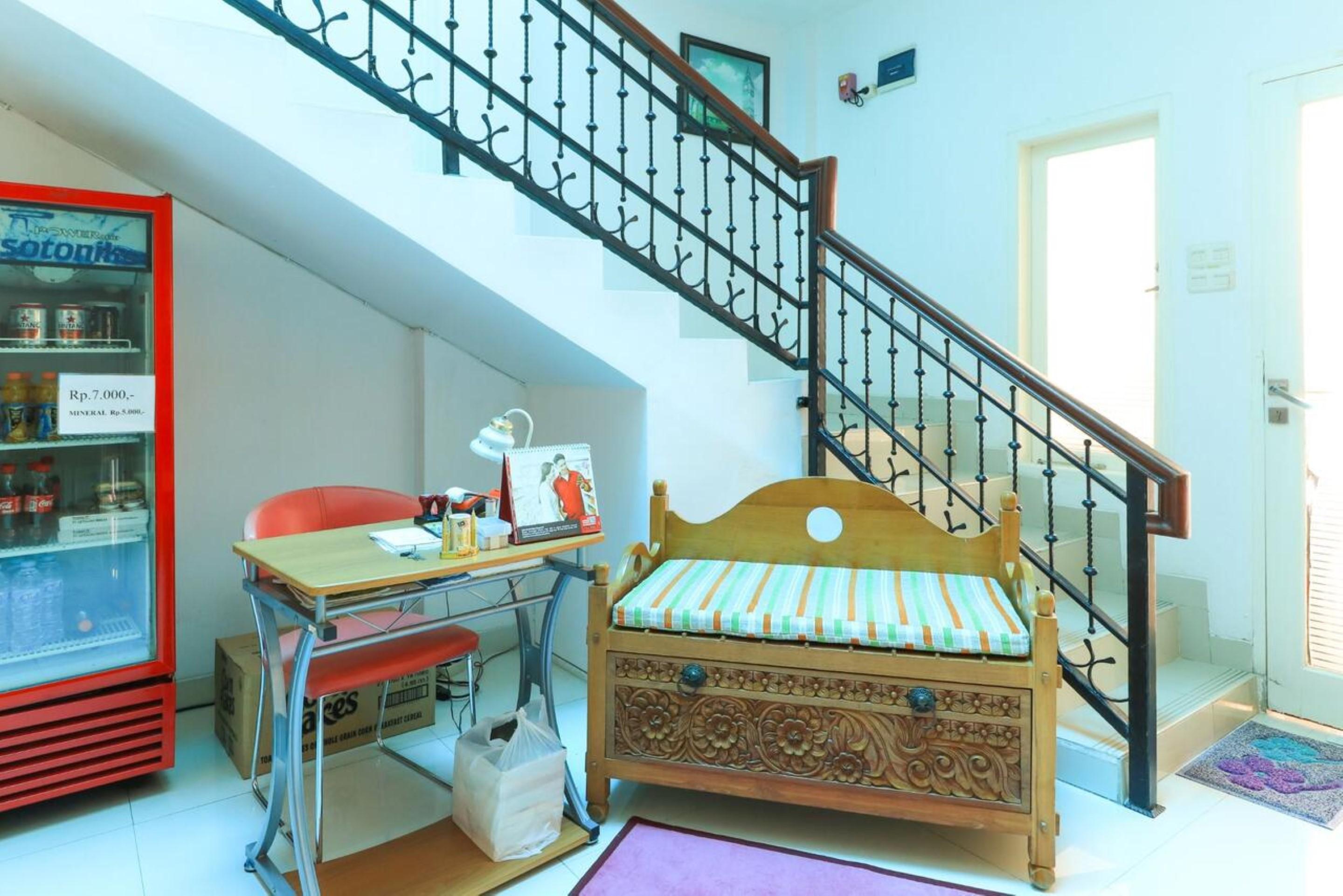 Ge Jacmart Homestay Makassar Eksteriør bilde